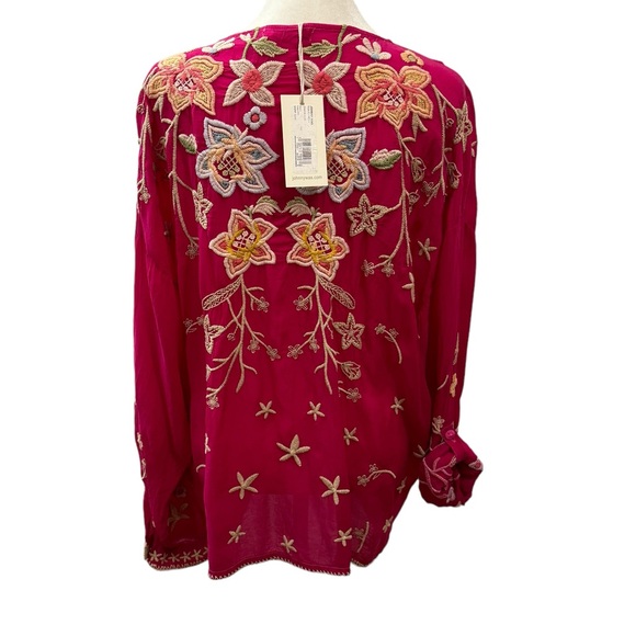 Johnny Was Jenai Blouse in Festive Fuschia. Size L. NWT - Picture 10 of 15